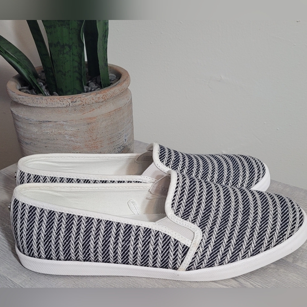 Nautica Blue and White Slip-On Coastal Boat Sneakers Size 8.5